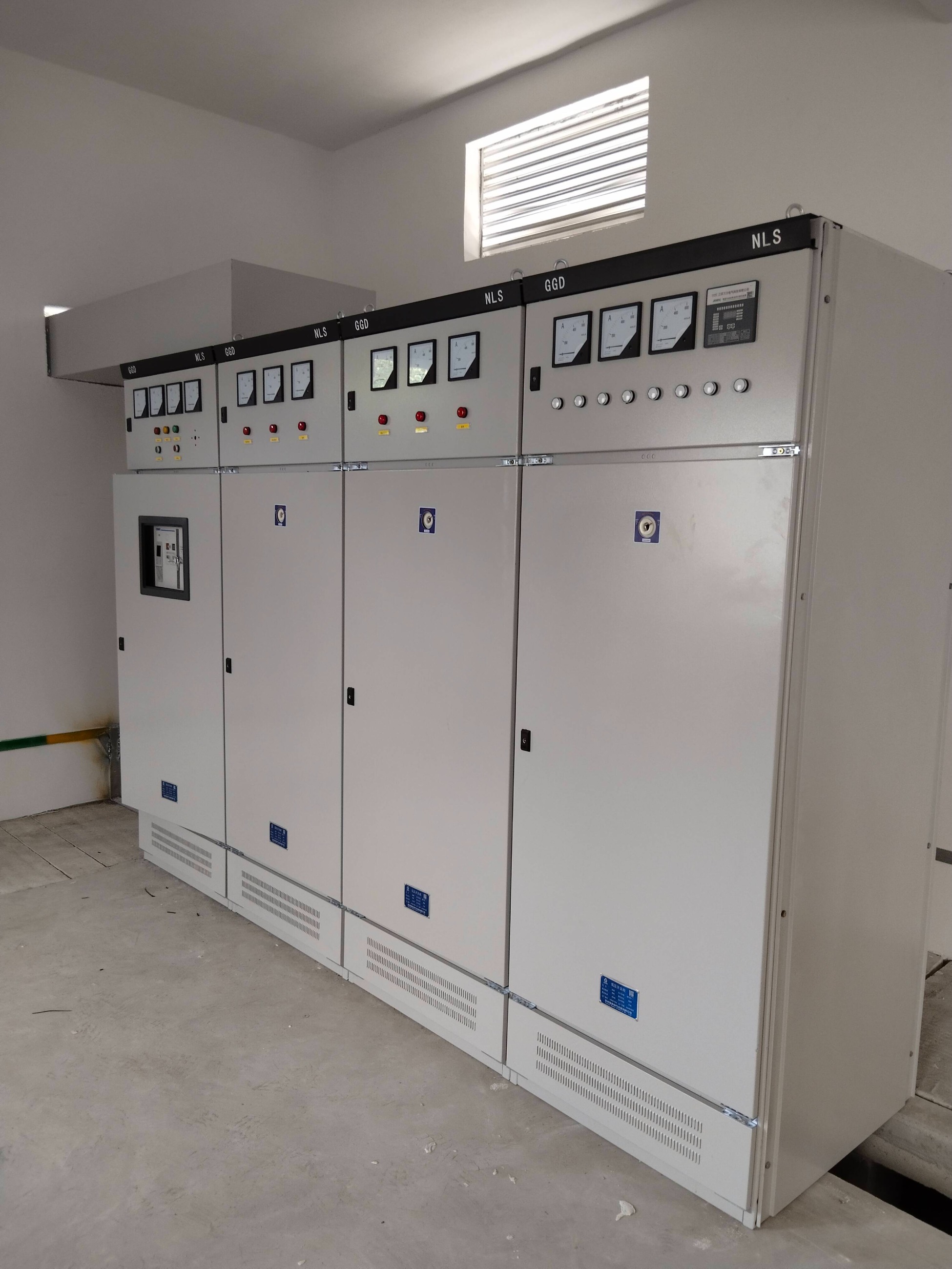 配電柜生產(chǎn)廠家 配電柜生產(chǎn)廠家